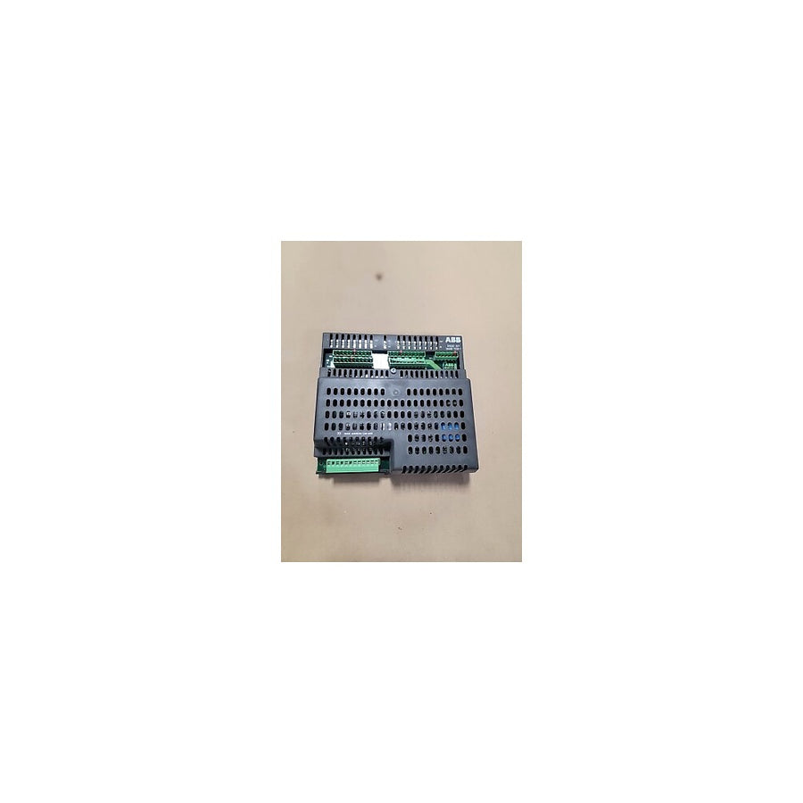 ABB DSQC385 I/O Module product photo