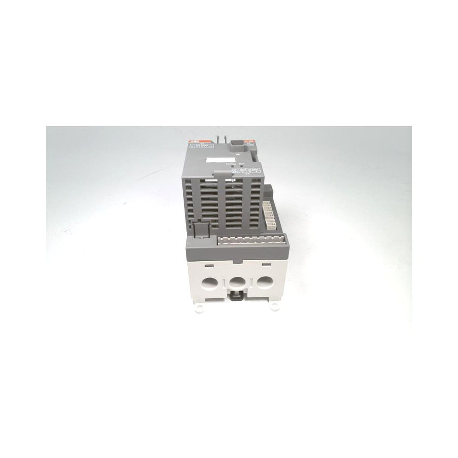 ABB ZSIE53000400000 I/O Module product photo