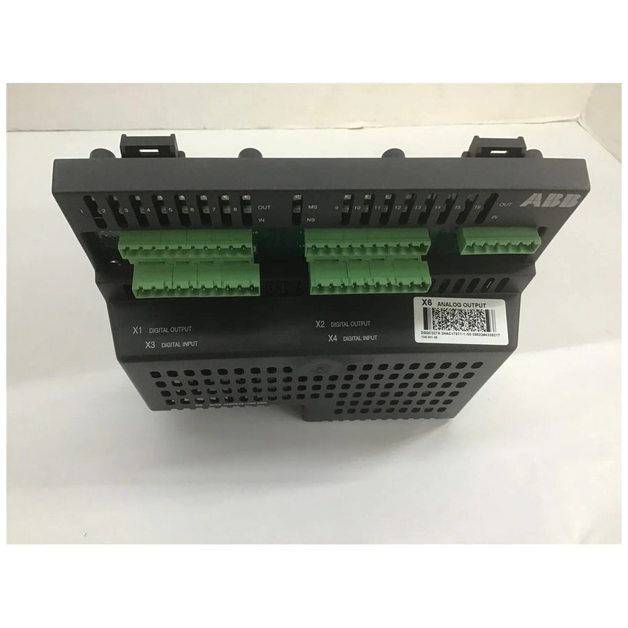 ABB DSQC-327A-3HAC17971-1 I/O Module product photo
