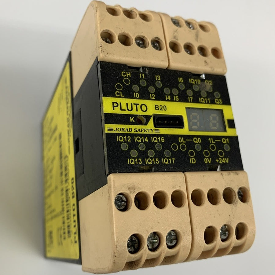 ABB PLUTO-B20-2TLA020070R0600 I/O Module product photo