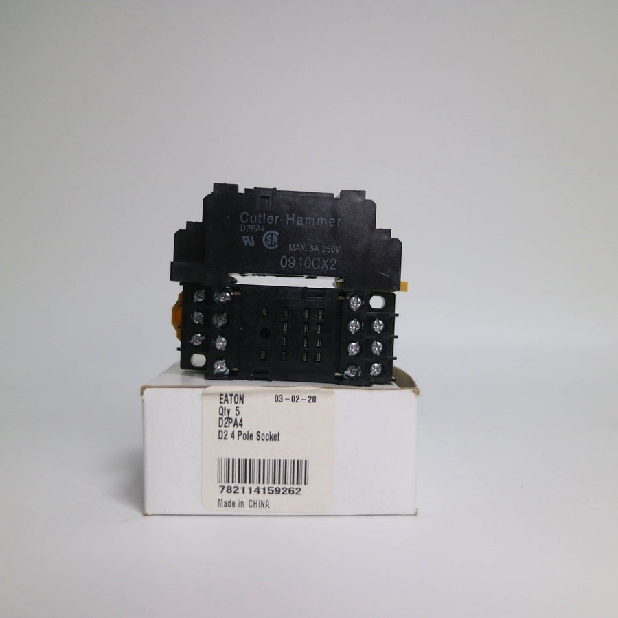 Eaton D2PA4 Relay Socket - product photo